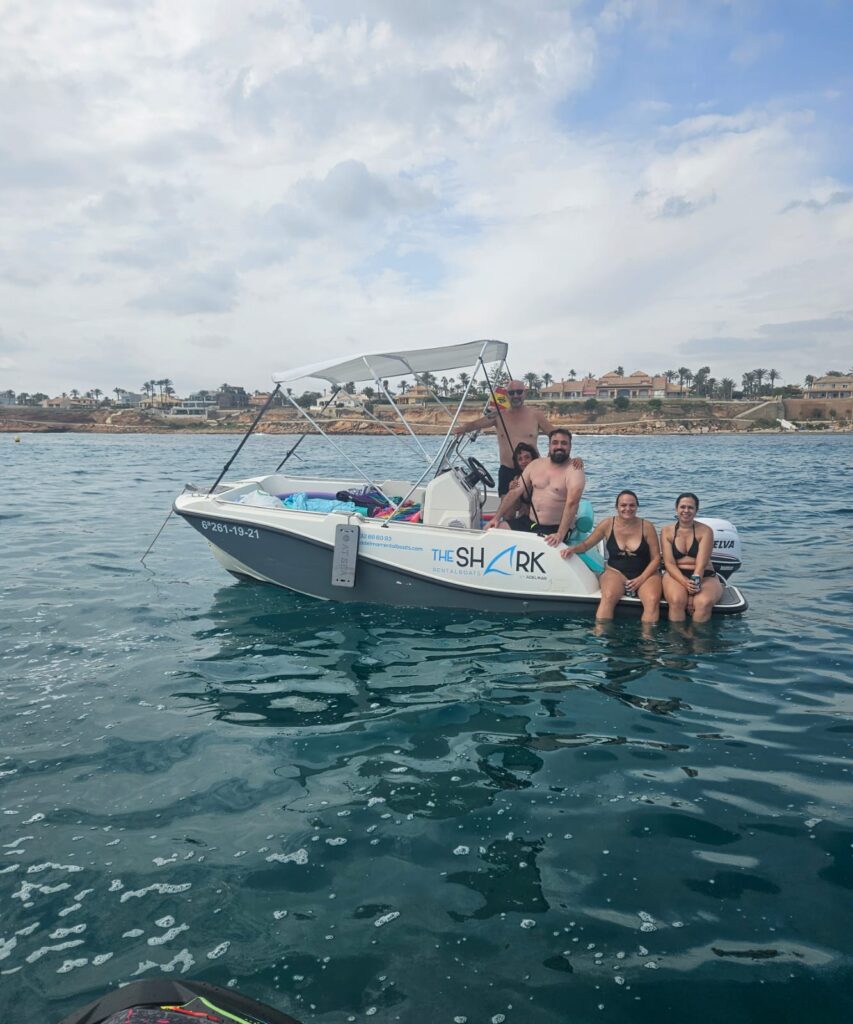 no-license boat rentals