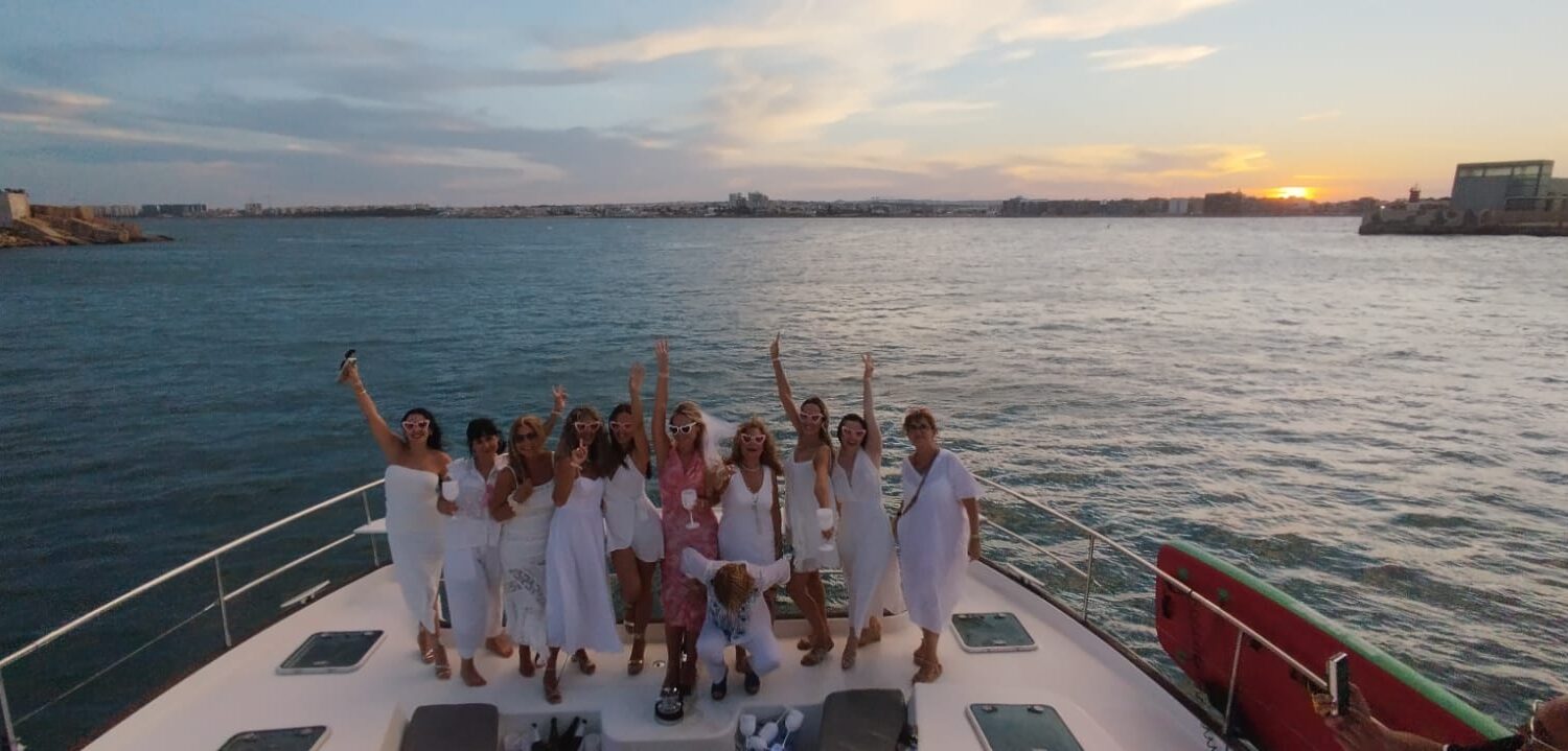 Arrecife boat tours Torrevieja