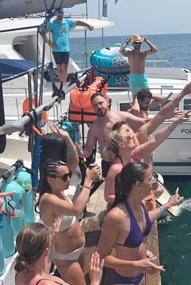 Pirate Party Sunday fiesta I love Torrevieja Boat Tours