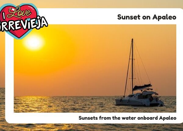 Sunset with I love Torrevieja Boats