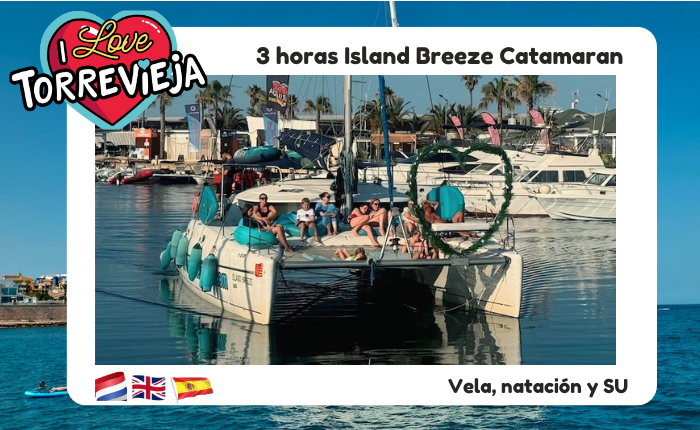 Excursión al atardecer en Island Breeze catamaran